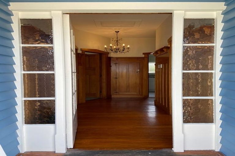 Photo of property in 8 Walsall Street, Addington, Christchurch, 8024