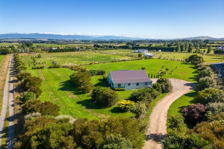 Photo of property in 80 Fraters Road, Martinborough, 5781