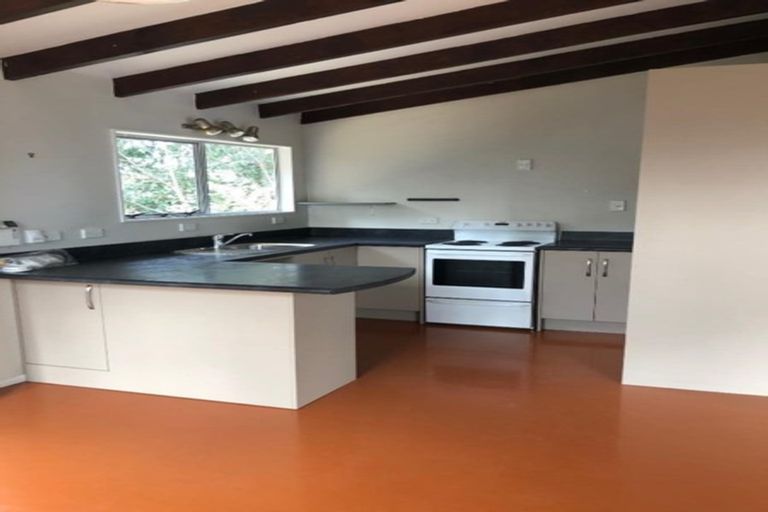 Photo of property in 47 William Street, Waikanae Beach, Waikanae, 5036