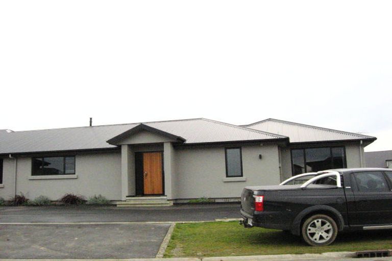 Photo of property in 86 Rosewood Drive, Rosedale, Invercargill, 9810