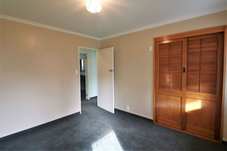 Photo of property in 17 Queen Street, Pareora, 7912