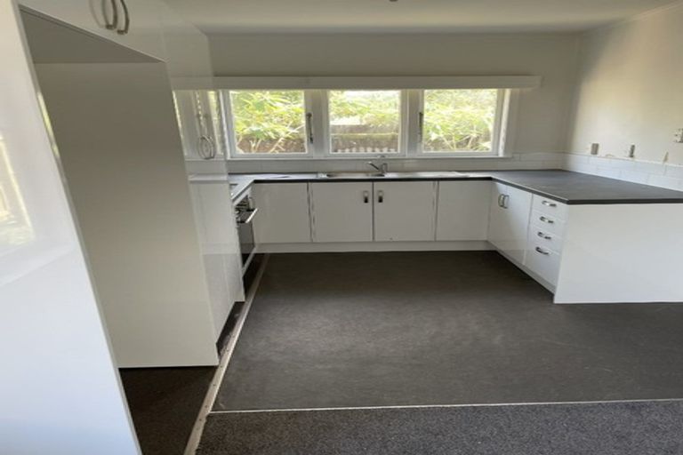 Photo of property in 1/8 Fisher Crescent, Otara, Auckland, 2023