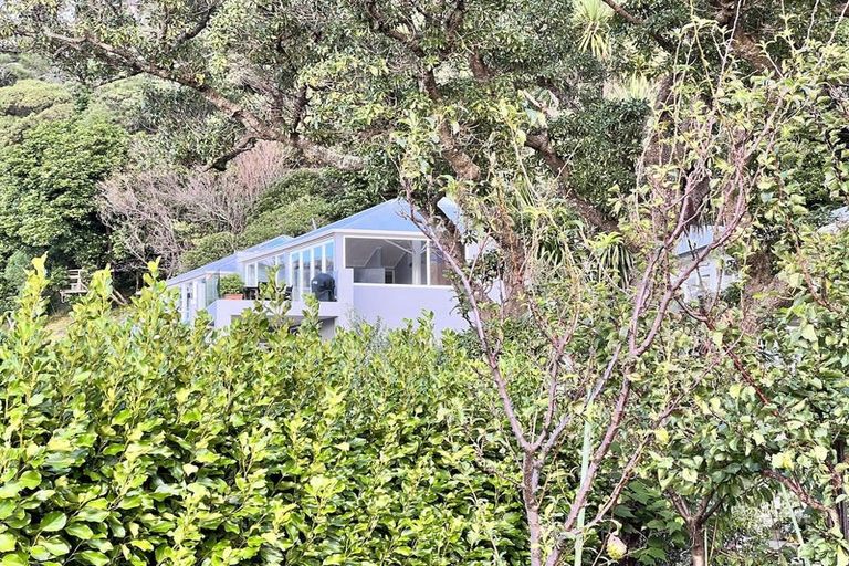 Photo of property in 90b Awa Road, Seatoun, Wellington, 6022