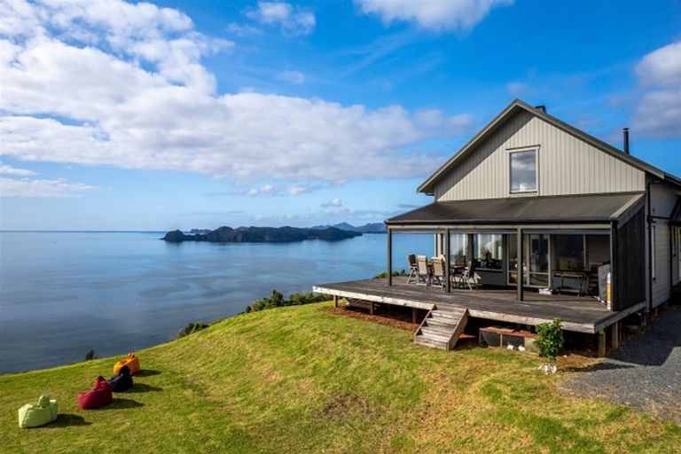 Photo of property in 96 Pukematu Lane, Russell, 0202