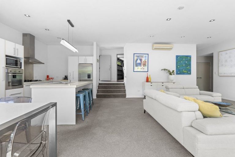 Photo of property in 20a Antonia Place, Bell Block, New Plymouth, 4312