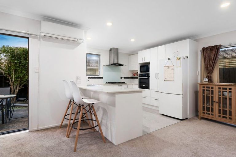 Photo of property in 6 Clover Drive, Henderson, Auckland, 0610