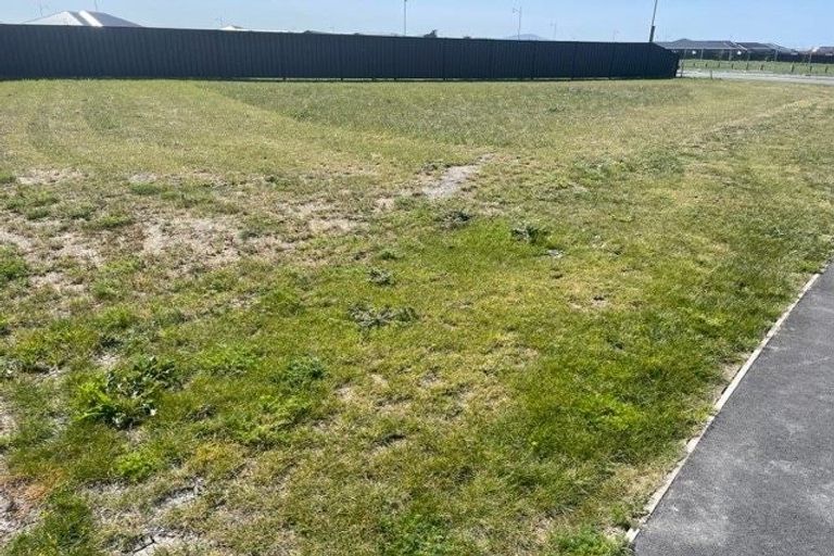 Photo of property in 13 Taupata Street, Kaiapoi, 7630