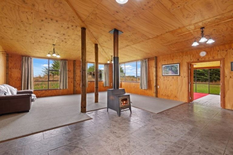 Photo of property in 327 Catherwoods Road, Cust, Rangiora, 7471