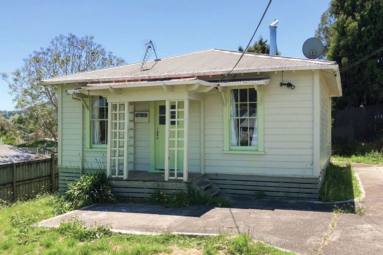 Photo of property in 12 Lewis Street, Te Kamo, Whangarei, 0112