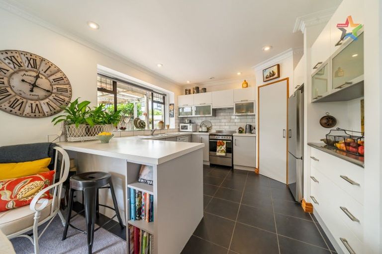 Photo of property in 2/17 Puriri Street, Woburn, Lower Hutt, 5010