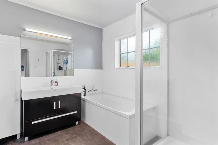 Photo of property in 22 Tumene Drive, Owhata, Rotorua, 3010