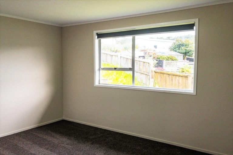 Photo of property in 10 Annison Avenue, Glen Eden, Auckland, 0602