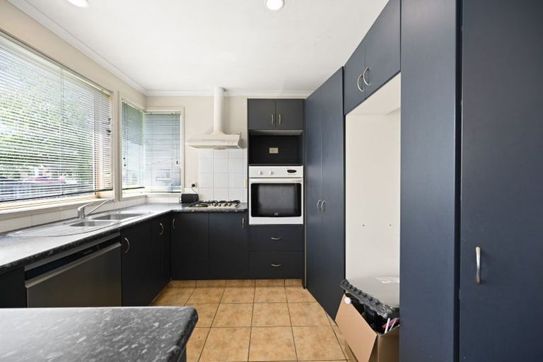 Photo of property in 6 Grevillea Place, Melville, Hamilton, 3206