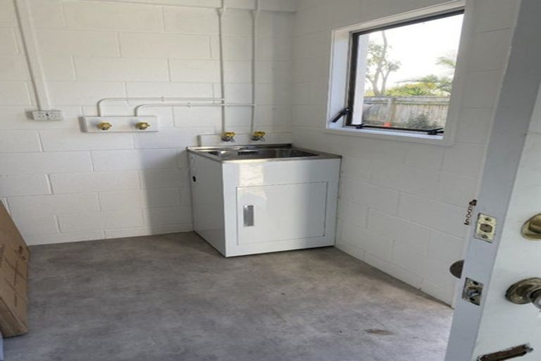 Photo of property in 1/33 Quebec Road, Milford, Auckland, 0620