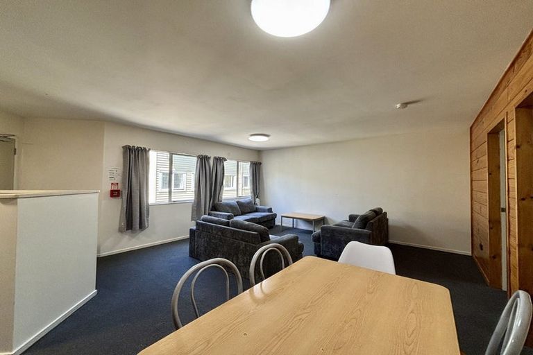Photo of property in Basin Reserve Complex, 36/4 Sussex Street, Mount Cook, Wellington, 6021