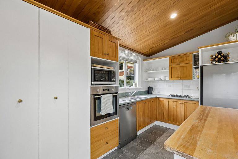 Photo of property in 25 Tainui Road, Musselburgh, Dunedin, 9013