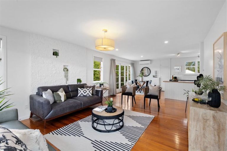 Photo of property in 13 Yeovil Place, St Albans, Christchurch, 8052