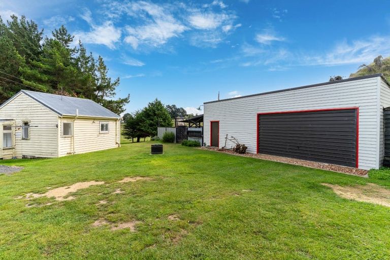 Photo of property in 49 Matanaka Road, Waikouaiti, 9510