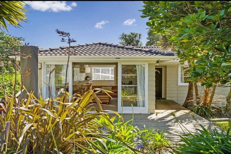 Photo of property in 48 Finnerty Avenue, Howick, Auckland, 2014