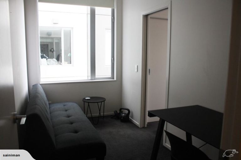 Photo of property in Trinity Apartments, 407/19 College Street, Te Aro, Wellington, 6011
