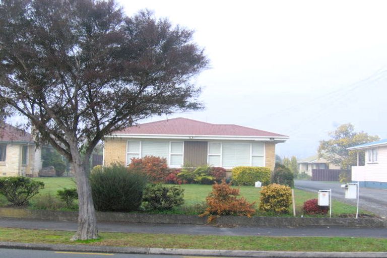 Photo of property in 40 Mccracken Avenue, Hillcrest, Hamilton, 3216