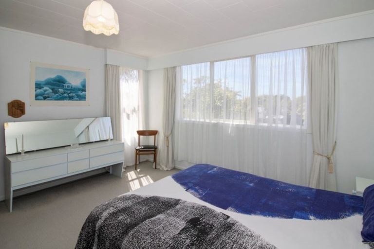 Photo of property in 68 Fernleigh Street, Frankleigh Park, New Plymouth, 4310