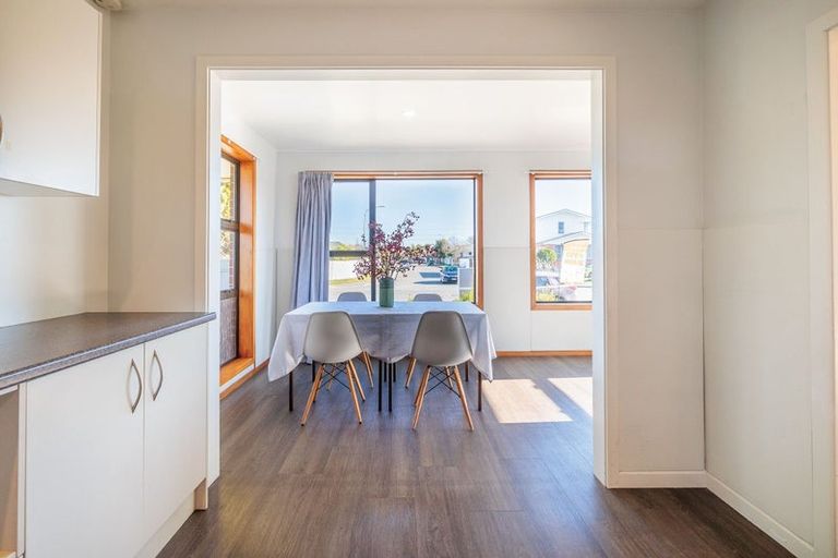 Photo of property in 28 Parker Street, Hornby, Christchurch, 8042