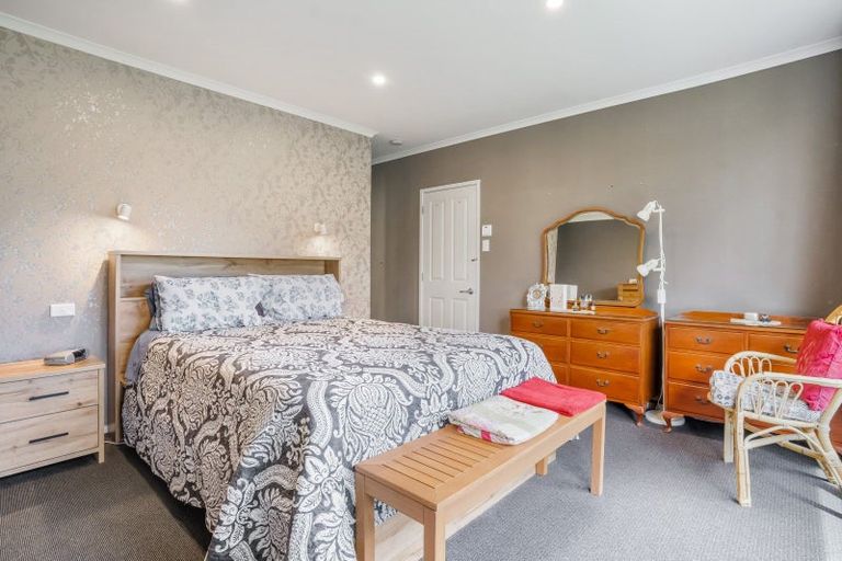 Photo of property in 109 Park Street, Winton, 9720