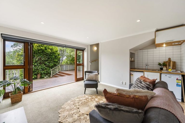 Photo of property in 129 Cockayne Road, Khandallah, Wellington, 6035