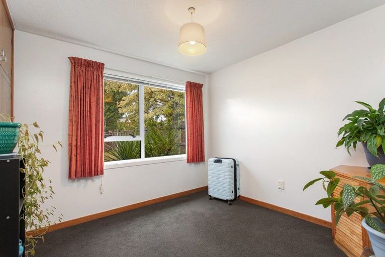 Photo of property in 2/127 Clarence Street, Riccarton, Christchurch, 8011