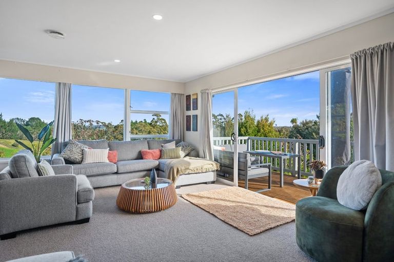 Photo of property in 70 Wishart Road, Helensville, 0800