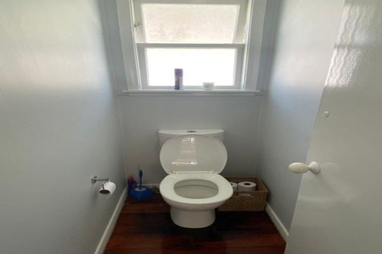 Photo of property in 20b Martin Road, Manurewa, Auckland, 2102