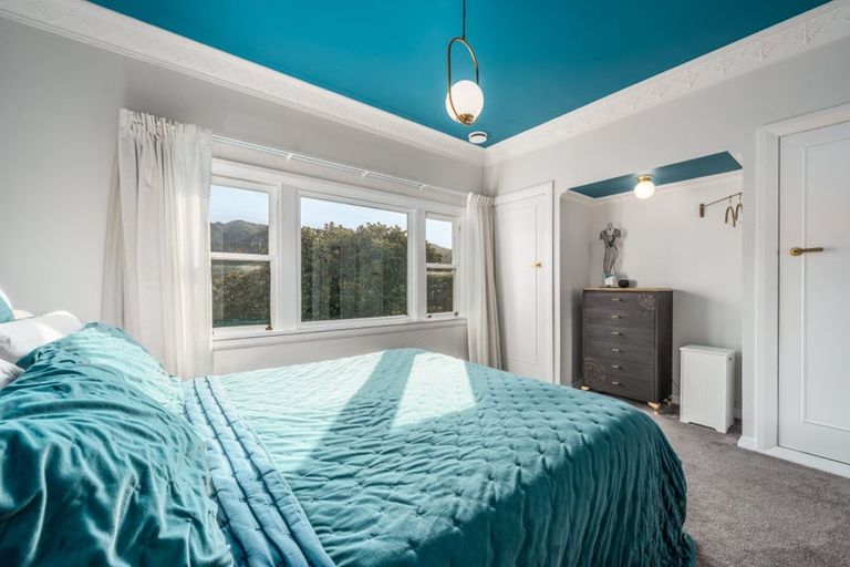 Photo of property in 28 Handyside Street, Tawa, Wellington, 5028