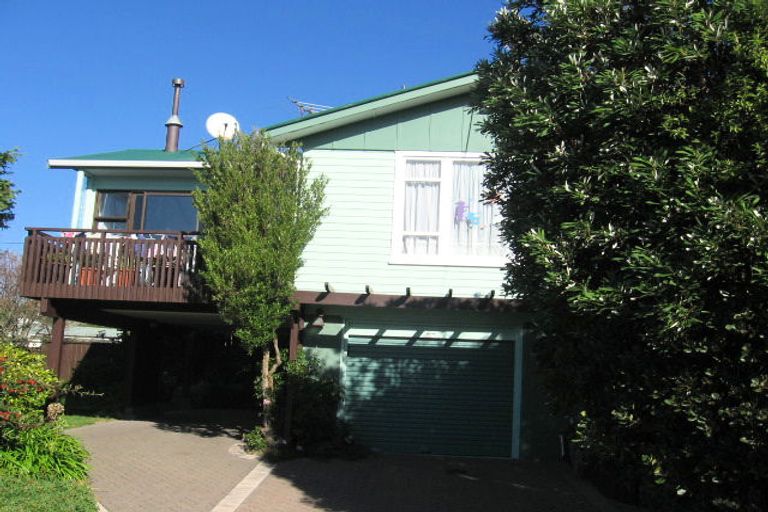 Photo of property in 7 Saville Row, Johnsonville, Wellington, 6037