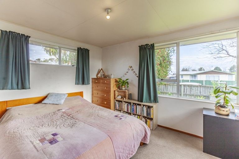 Photo of property in 20 Columbus Crescent, Flaxmere, Hastings, 4120