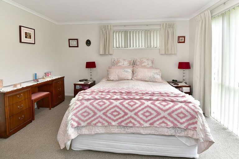 Photo of property in 4 Parkdale Close, Snells Beach, 0920