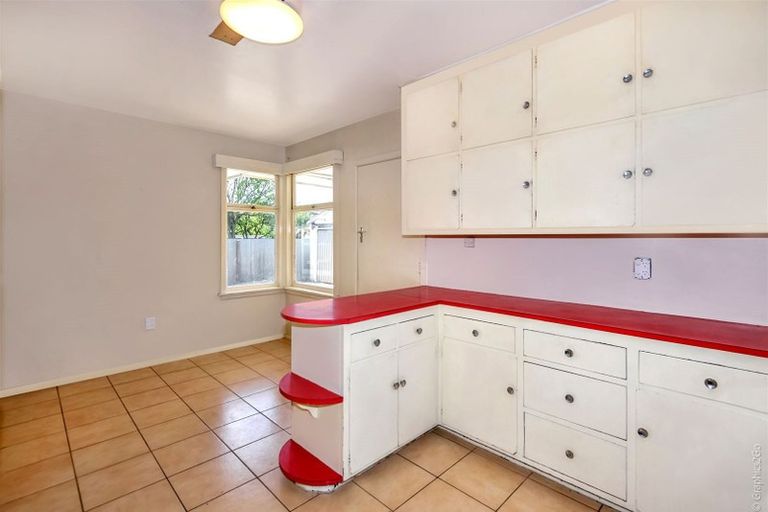 Photo of property in 6 Colman Avenue, Sockburn, Christchurch, 8042