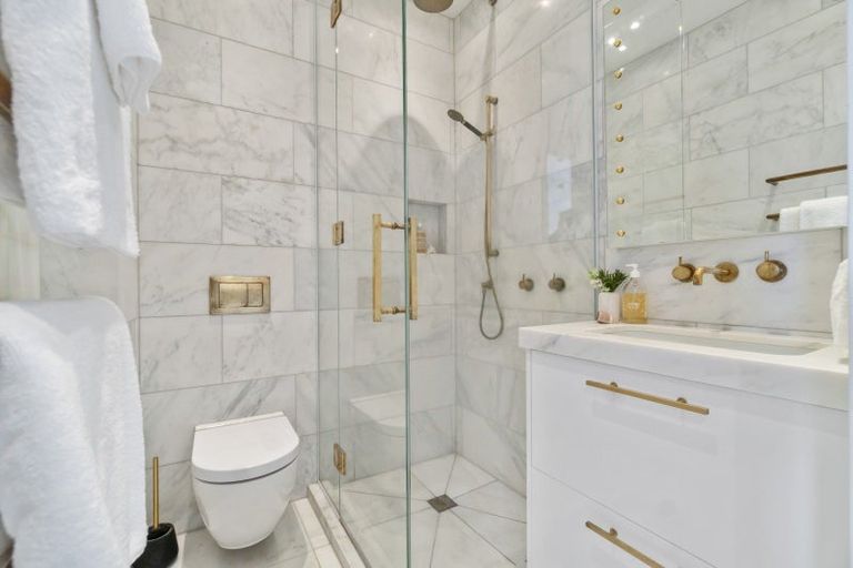 Photo of property in 8a Burwood Crescent, Remuera, Auckland, 1050