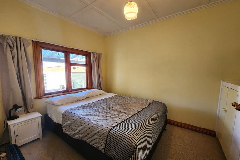 Photo of property in 5 Godwin Crescent, College Estate, Whanganui, 4500