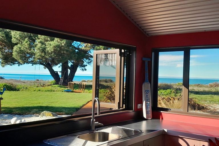 Photo of property in 196 Rarangi Beach Road, Rarangi, Blenheim, 7273