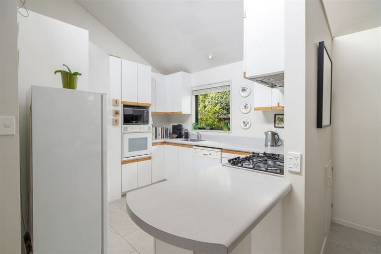 Photo of property in 199a Main North Road, Redwood, Christchurch, 8051