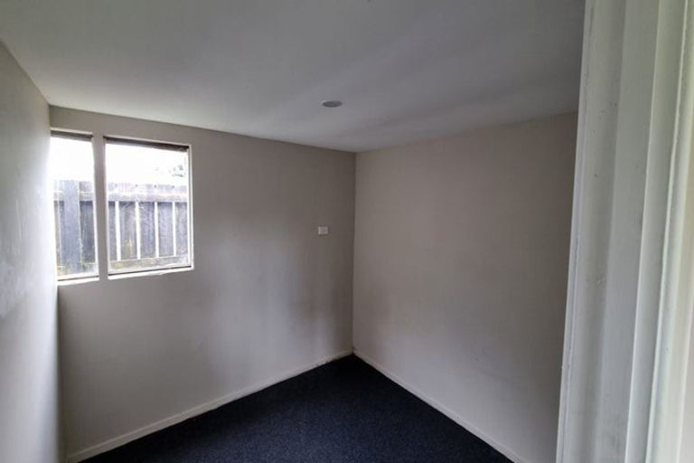 Photo of property in 8 Harrow Place, Manurewa, Auckland, 2102