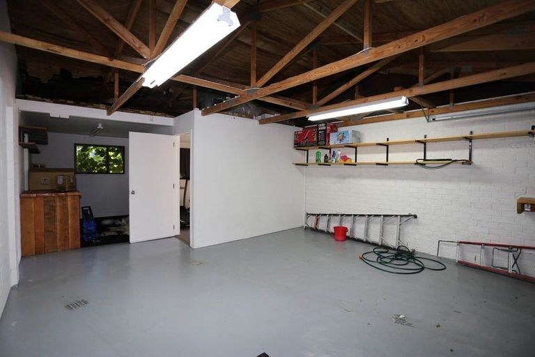 Photo of property in 8a Konini Street, Riccarton, Christchurch, 8041