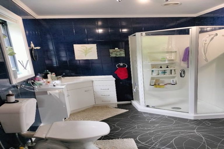 Photo of property in 80 Watt Road, Otatara, Invercargill, 9879