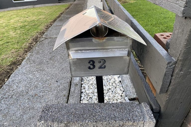 Photo of property in 32 Ihaia Street, Waitara, 4320