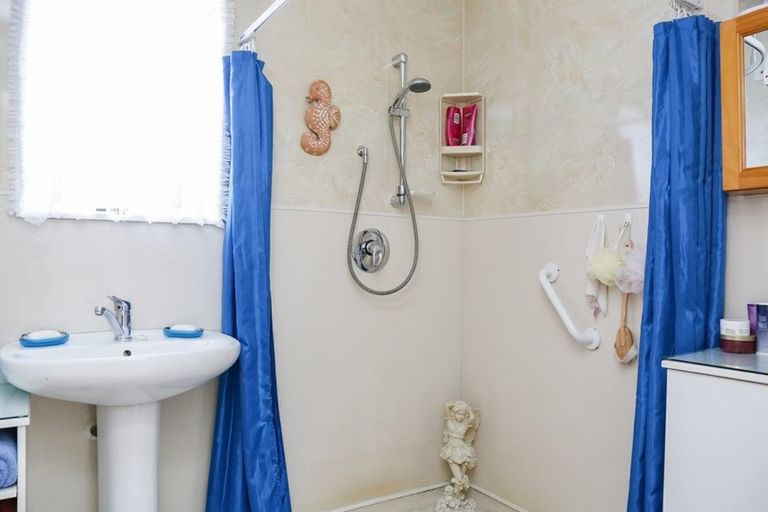 Photo of property in 1a Raglan Street, Oamaru North, Oamaru, 9400