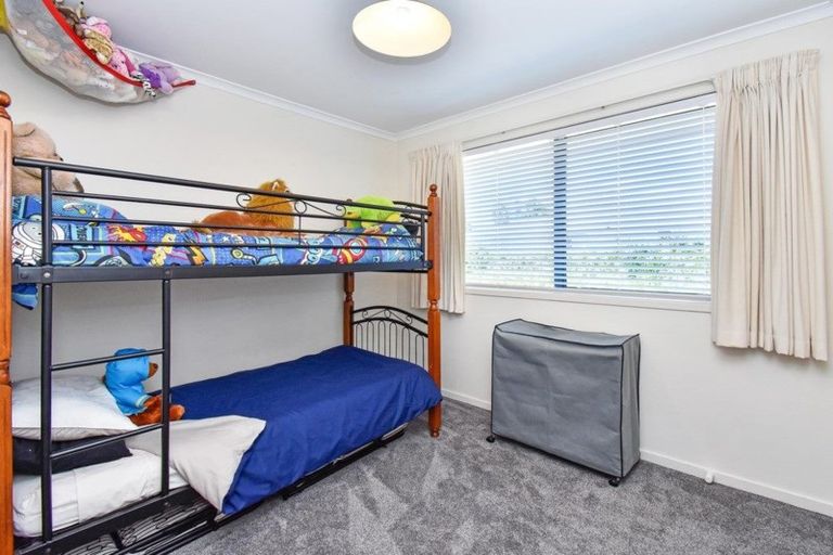 Photo of property in 13a Collie Street, Hillpark, Auckland, 2102