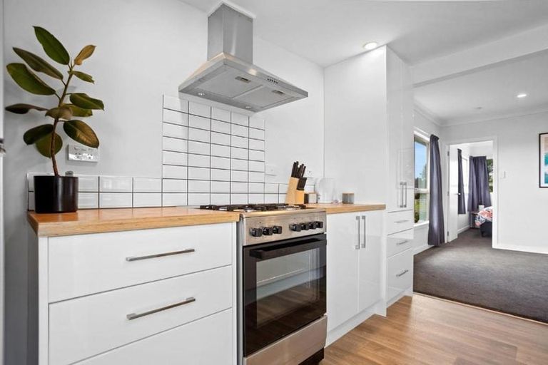 Photo of property in 44 Athenree Road, Athenree, Katikati, 3177