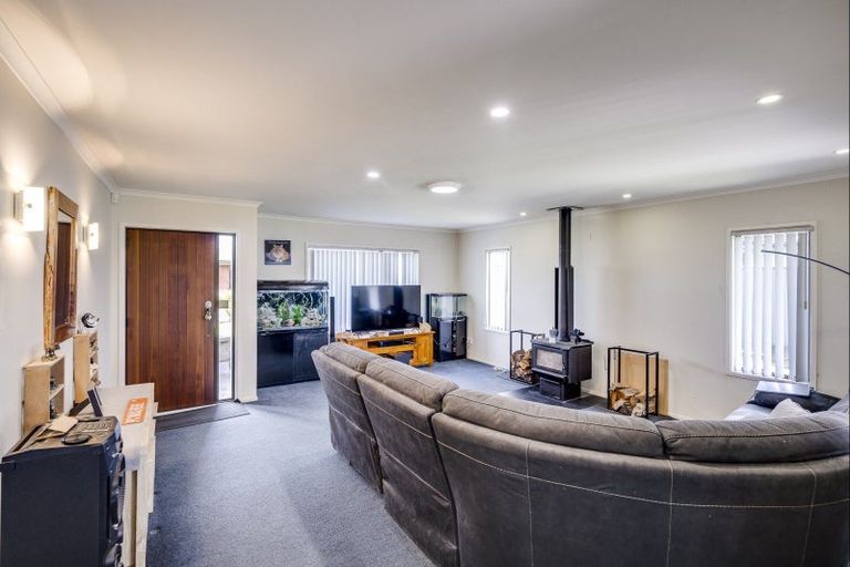 Photo of property in 6 Prestige Place, Flaxmere, Hastings, 4120