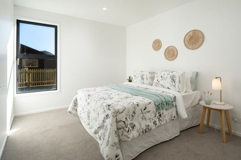 Photo of property in 12a Russell Street, Picton, 7220